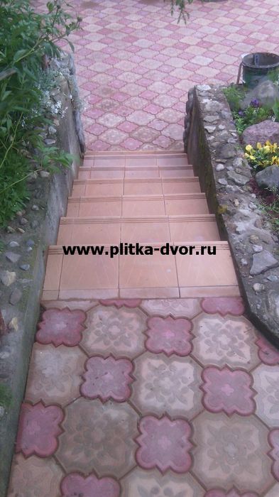 тротуарная плитка во дворе частного дома фотo и цена